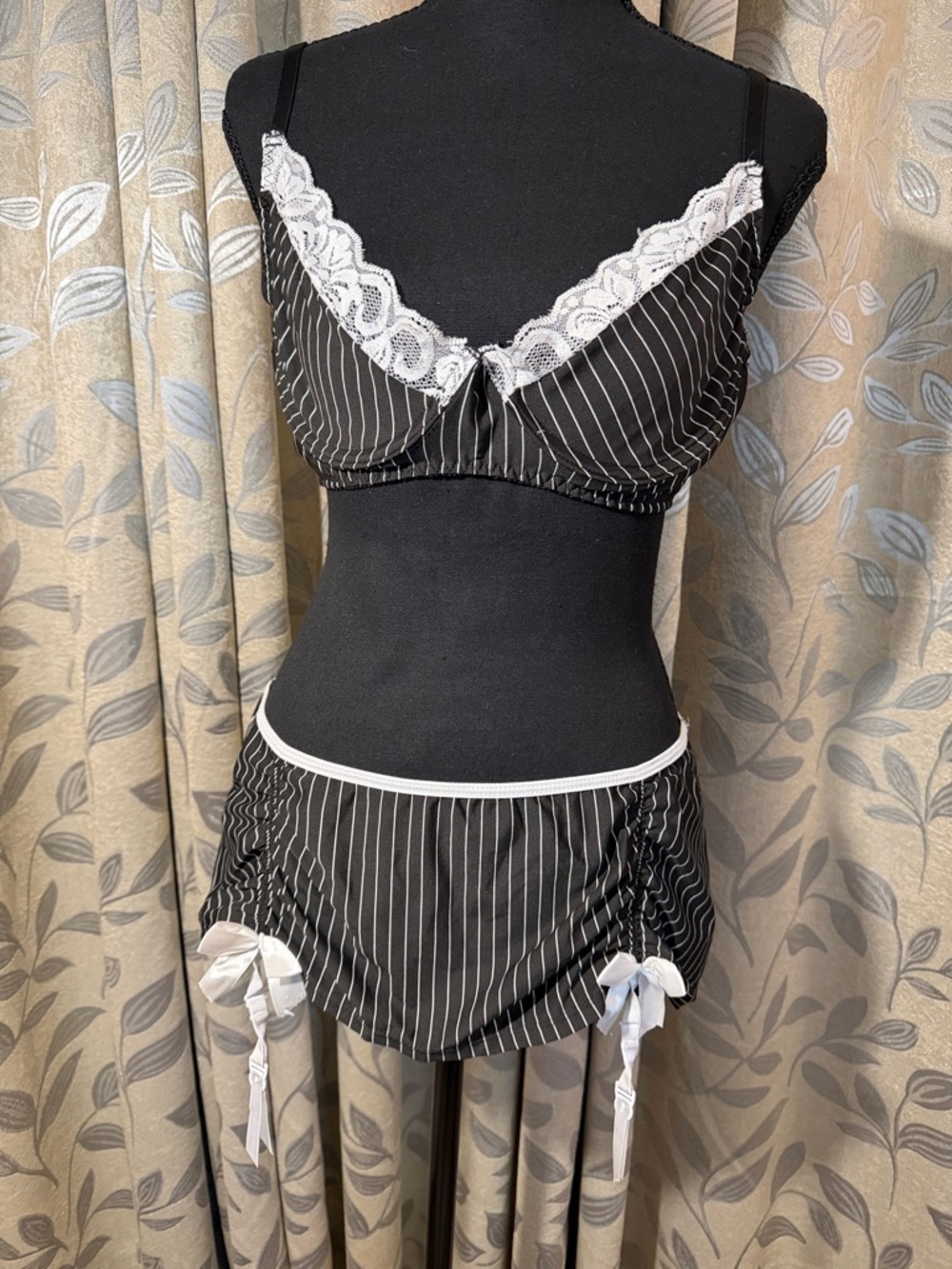 Chic Black and White Striped Lace Bra